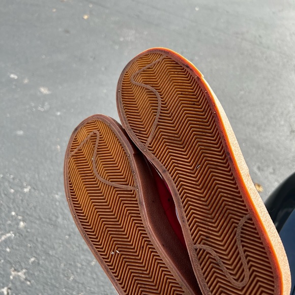 Nike Blazers - Picture 3 of 5